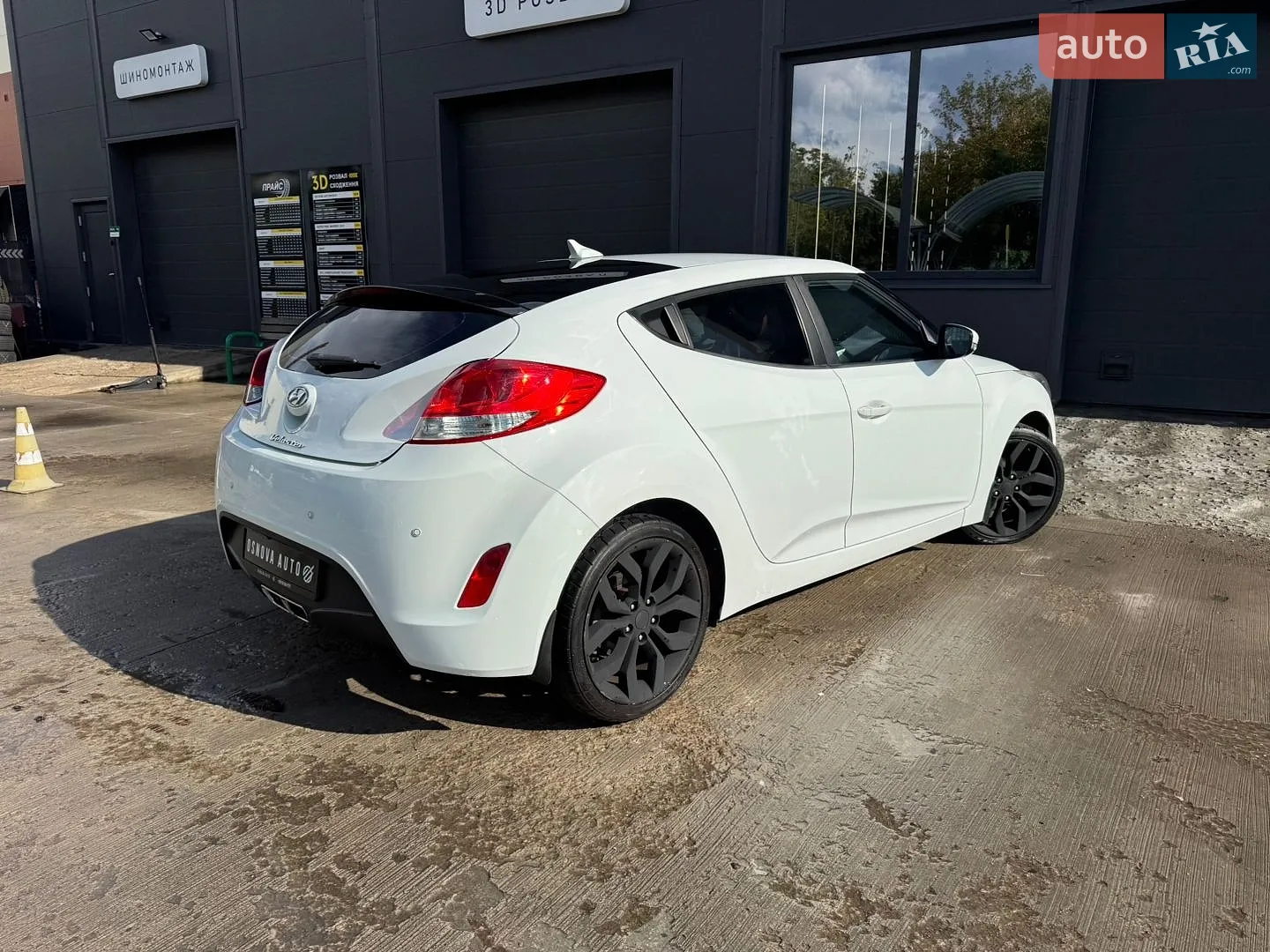 2013 Hyundai Veloster - мініатюра 10