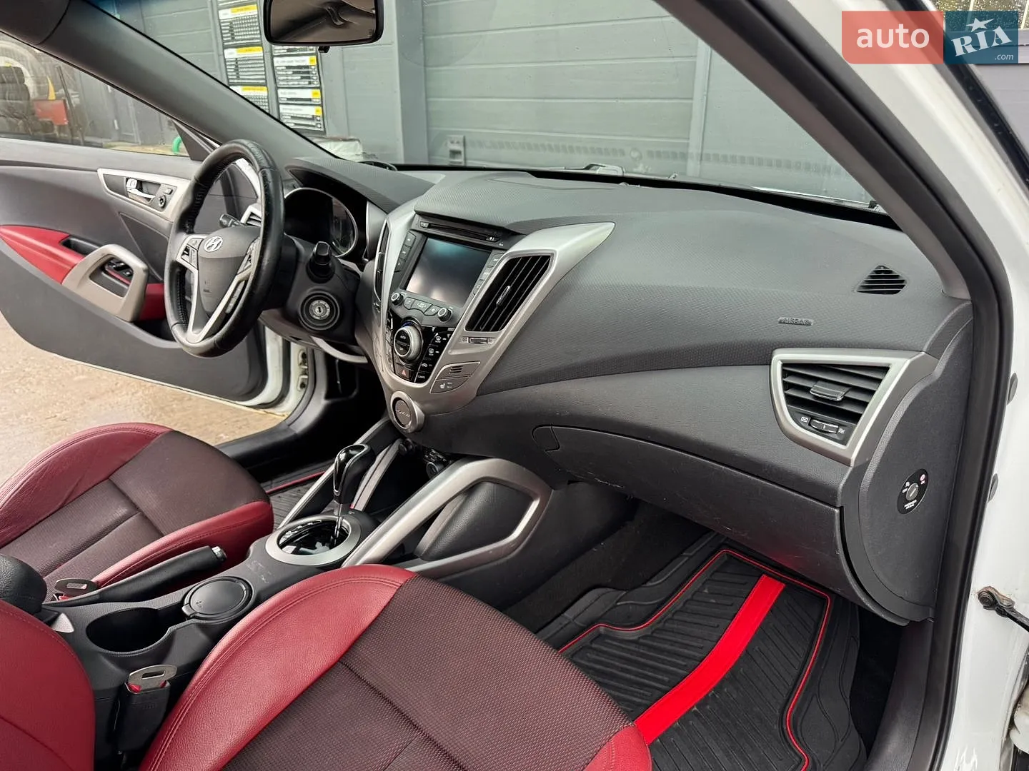 2013 Hyundai Veloster - мініатюра 27