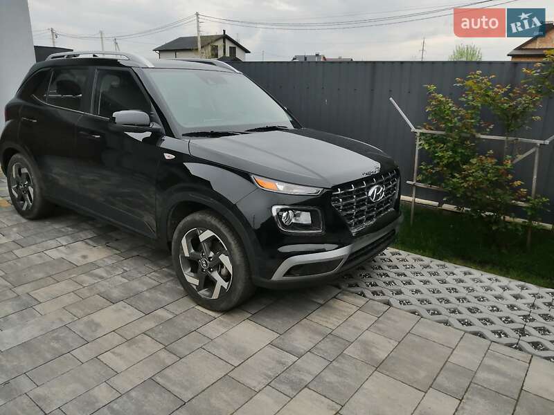 Внедорожник / Кроссовер Hyundai Venue 2022 в Ивано-Франковске