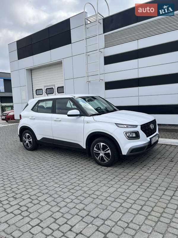 Позашляховик / Кросовер Hyundai Venue 2022 в Львові