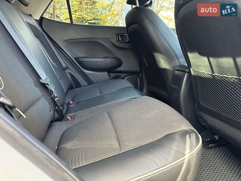 Внедорожник / Кроссовер Hyundai Venue 2021 в Дрогобыче фото 43 Внедорожник / Кроссовер Hyundai Venue 2021 в Дрогобыче