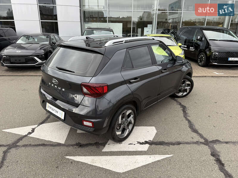 Позашляховик / Кросовер Hyundai Venue 2022 в Києві