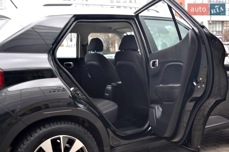 Внедорожник / Кроссовер Hyundai Venue 2023 в Хмельницком фото 159 Внедорожник / Кроссовер Hyundai Venue 2023 в Хмельницком