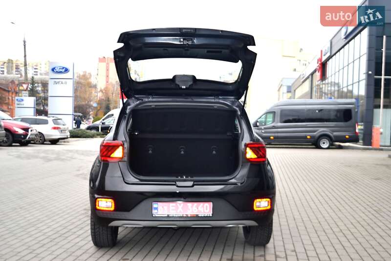 Внедорожник / Кроссовер Hyundai Venue 2023 в Хмельницком фото 169 Внедорожник / Кроссовер Hyundai Venue 2023 в Хмельницком