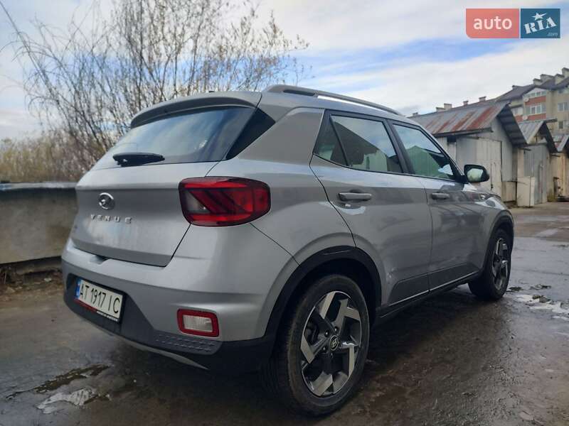 Внедорожник / Кроссовер Hyundai Venue 2021 в Ивано-Франковске