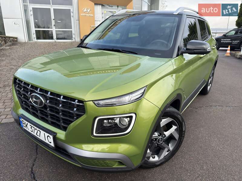Внедорожник / Кроссовер Hyundai Venue 2022 в Ровно