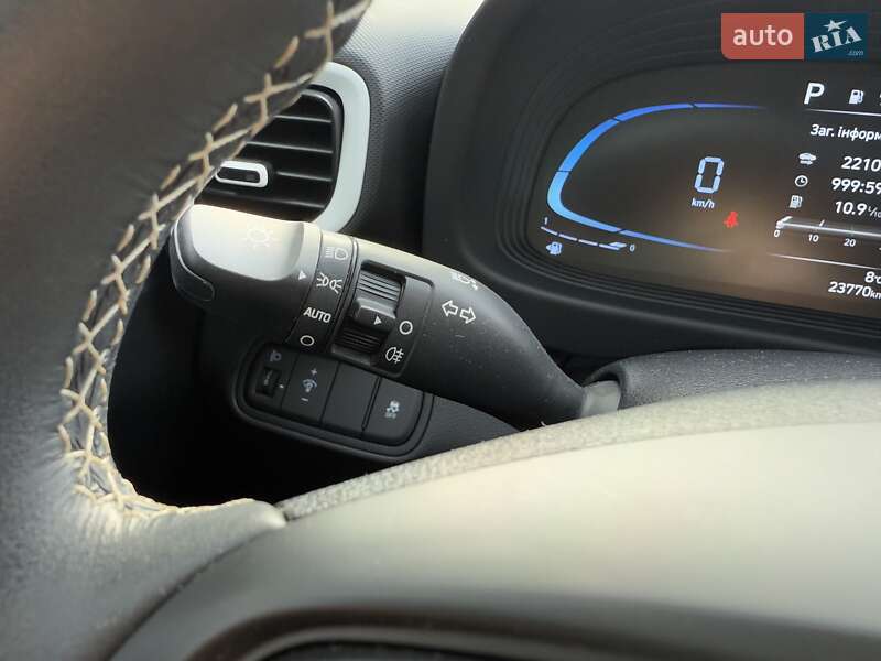 Внедорожник / Кроссовер Hyundai Venue 2022 в Ровно