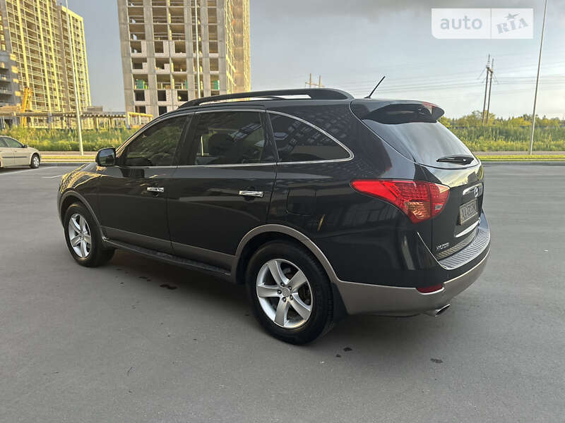 Позашляховик / Кросовер Hyundai Veracruz 2008 в Києві