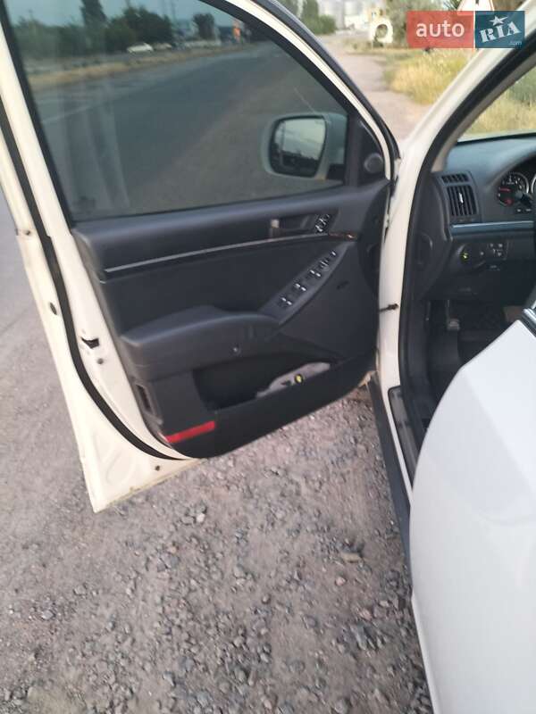 Внедорожник / Кроссовер Hyundai Veracruz 2010 в Снигиревке