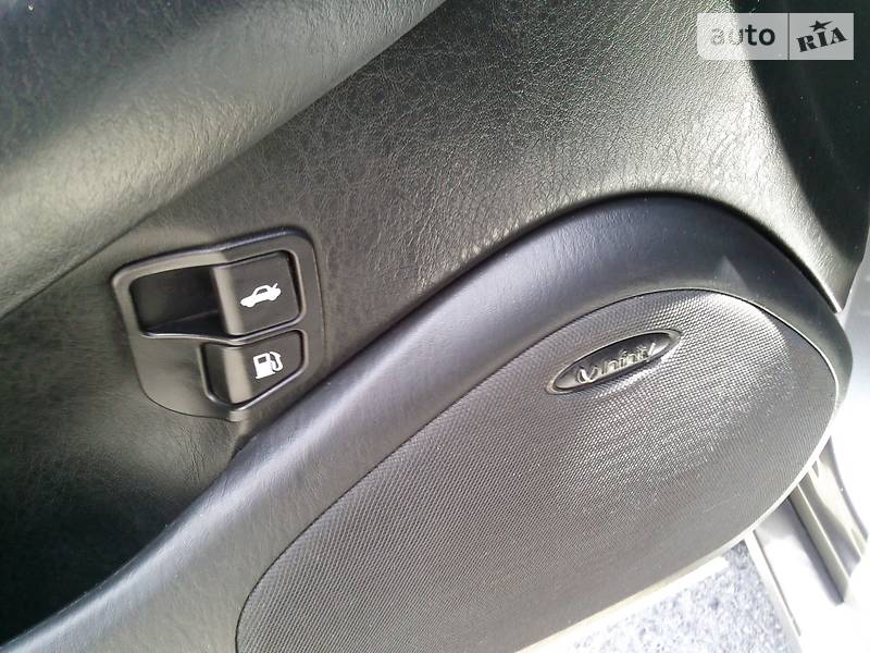 Седан Hyundai XG 2003 в Чернівцях