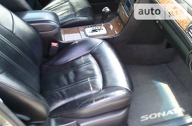 Седан Hyundai XG 2003 в Чернівцях