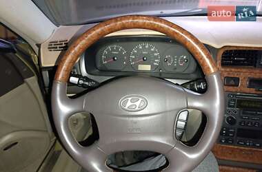 Седан Hyundai XG 2003 в Первомайську