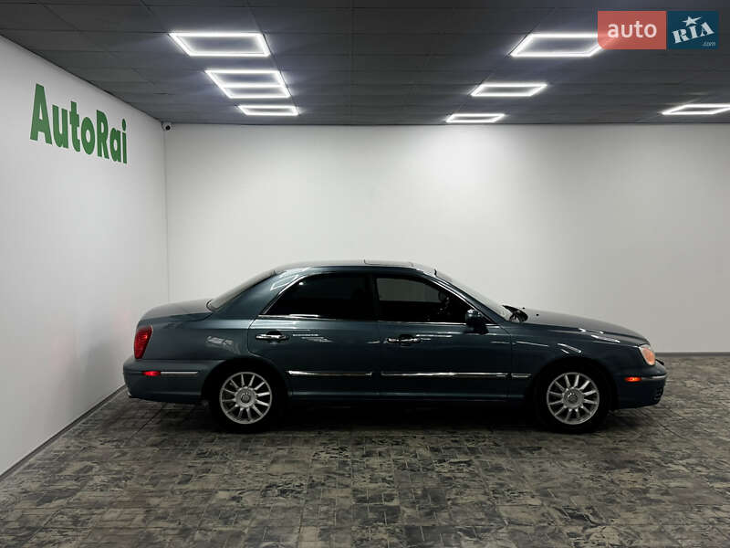 Седан Hyundai XG 2003 в Одессе