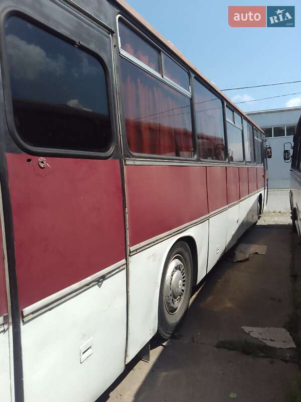 Туристический / Междугородний автобус Ikarus 200 1984 в Мукачево