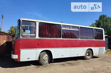 Пригородный автобус Ikarus 211 1980 в Ужгороде