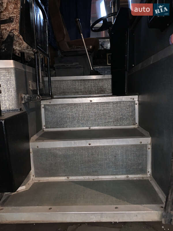 Туристический / Междугородний автобус Ikarus 250 1989 в Кривом Роге фото 15 Туристический / Междугородний автобус Ikarus 250 1989 в Кривом Роге