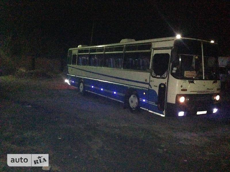 Автобус Ikarus 256 1990 в Харькове
