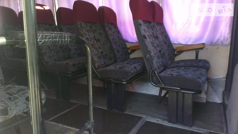 Пригородный автобус Ikarus 543 1991 в Кременчуге