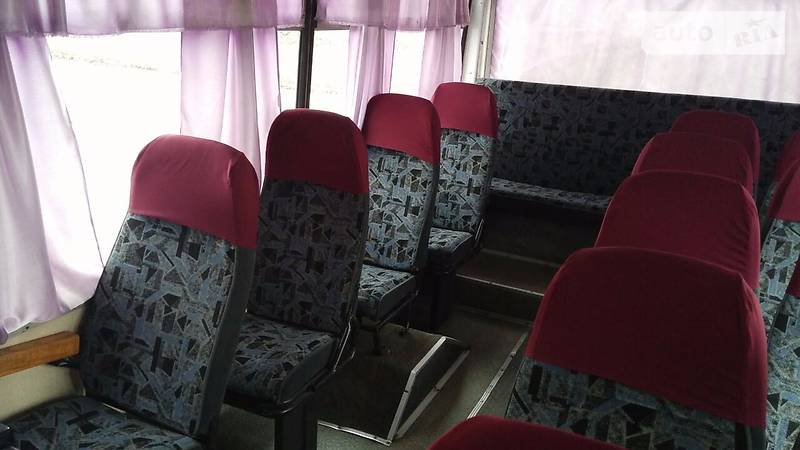 Пригородный автобус Ikarus 543 1991 в Кременчуге