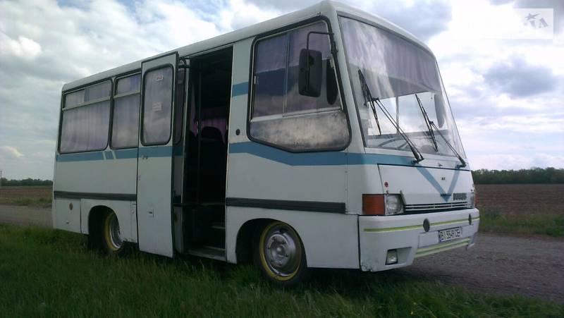 Пригородный автобус Ikarus 543 1991 в Кременчуге
