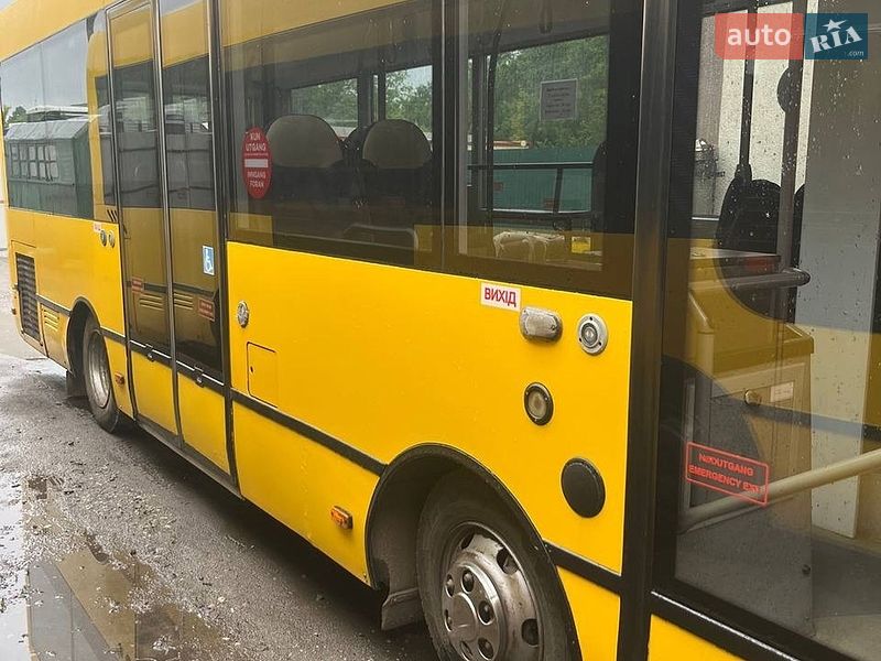 Городской автобус Ikarus E-91 2012 в Хмельницком фото 3 Городской автобус Ikarus E-91 2012 в Хмельницком