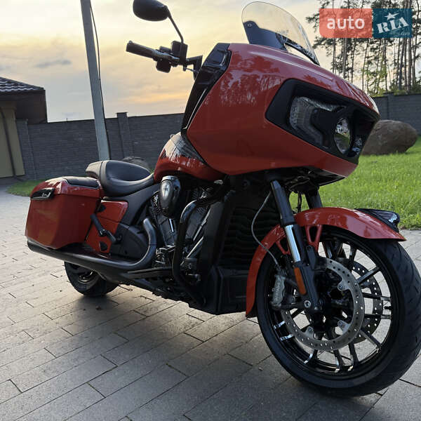 Мотоцикл Круізер Indian Challenger 2024 в Житомирі