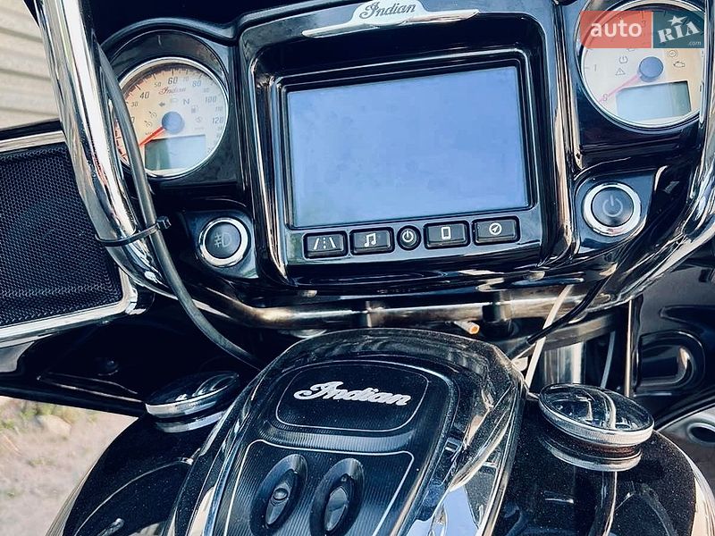 Мотоцикл Круизер Indian Roadmaster 2017 в Киеве