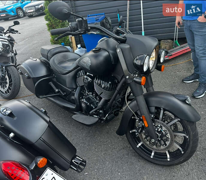 Indian Springfield Dark Horse 2019