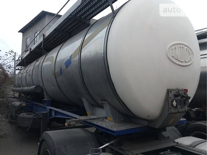 Цистерна напівпричіп Indox C438 2008 в Березані