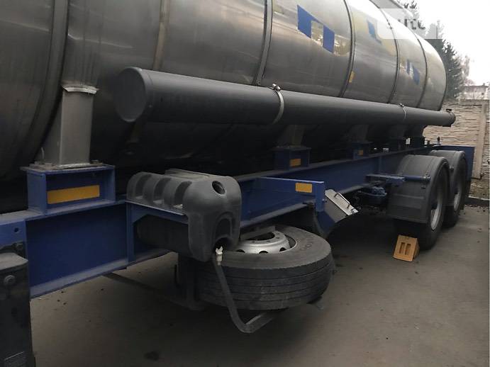 Цистерна напівпричіп Indox C438 2008 в Березані