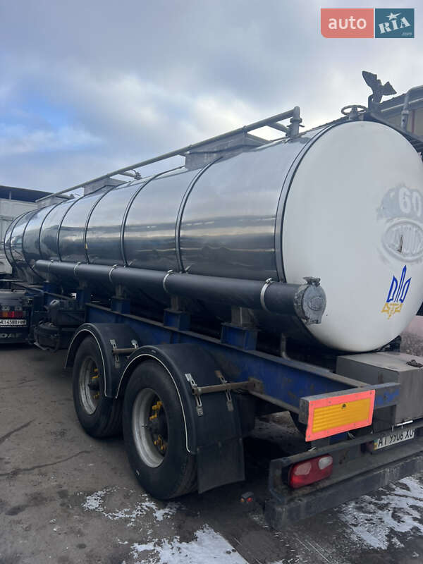 Цистерна напівпричіп Indox C438 2008 в Березані