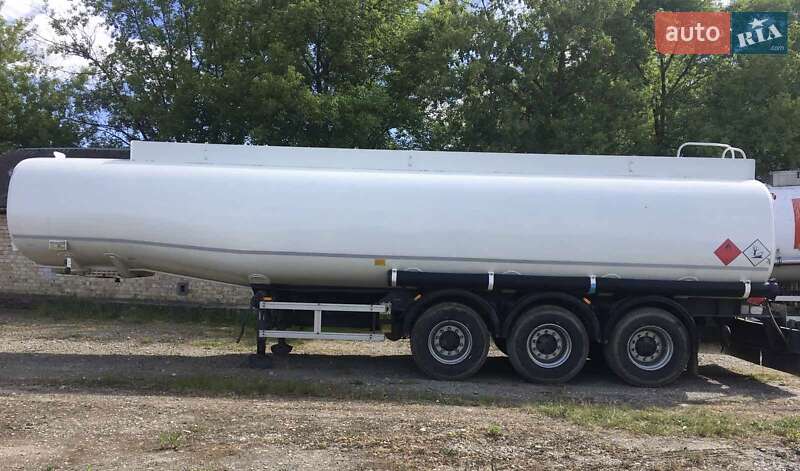 Цистерна Indox SC-3 1994 в Коломые