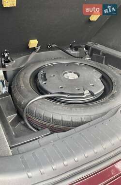 Внедорожник / Кроссовер Infiniti EX 25 2011 в 