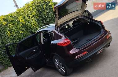 Внедорожник / Кроссовер Infiniti EX 25 2011 в 