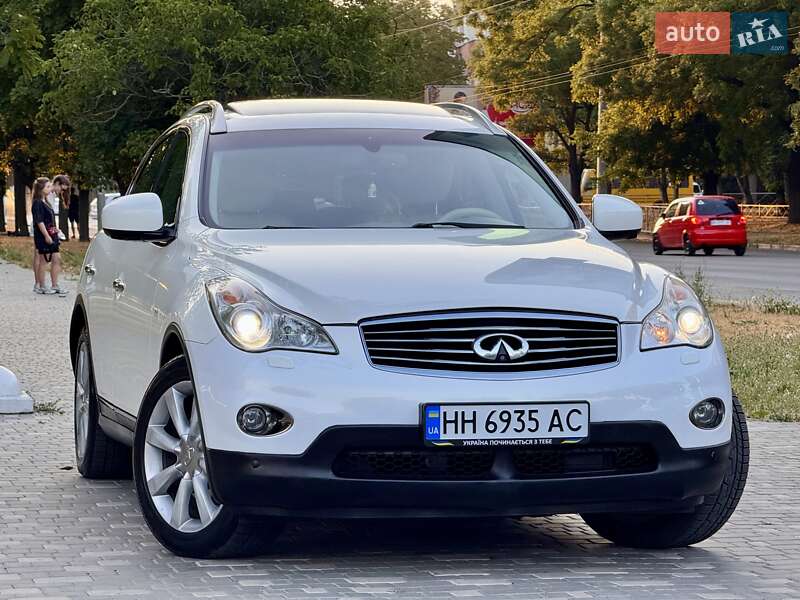 Позашляховик / Кросовер Infiniti EX 25 2011 в Одесі