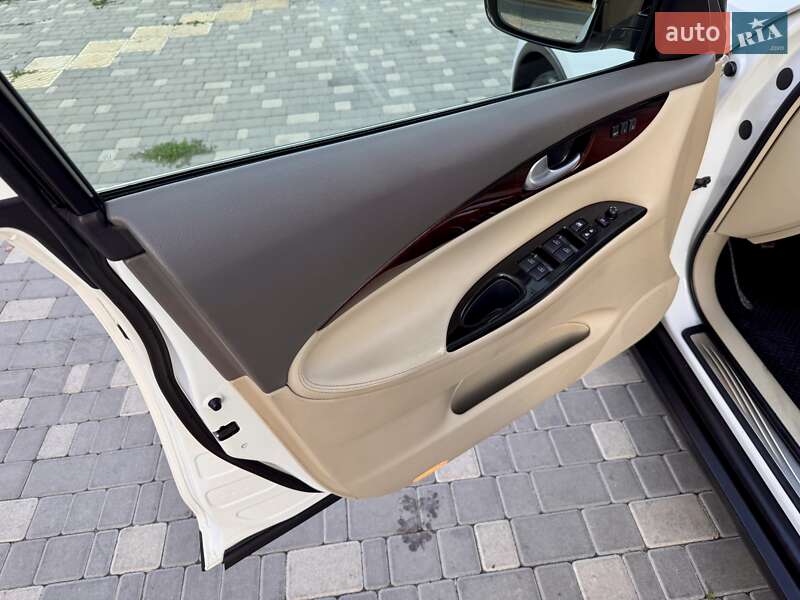 Позашляховик / Кросовер Infiniti EX 25 2011 в Одесі