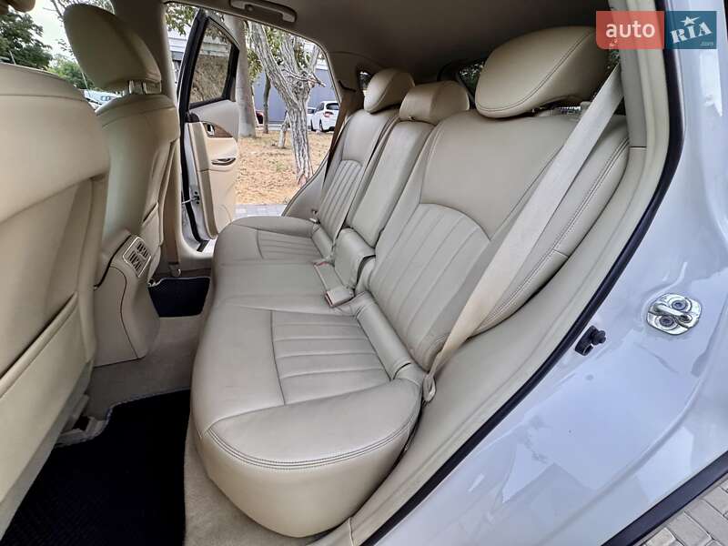 Позашляховик / Кросовер Infiniti EX 25 2011 в Одесі