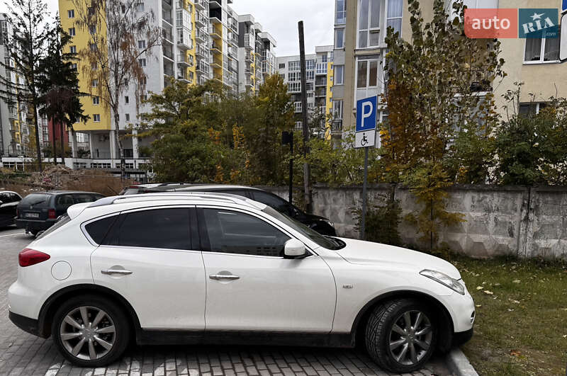 Внедорожник / Кроссовер Infiniti EX 25 2012 в Львове