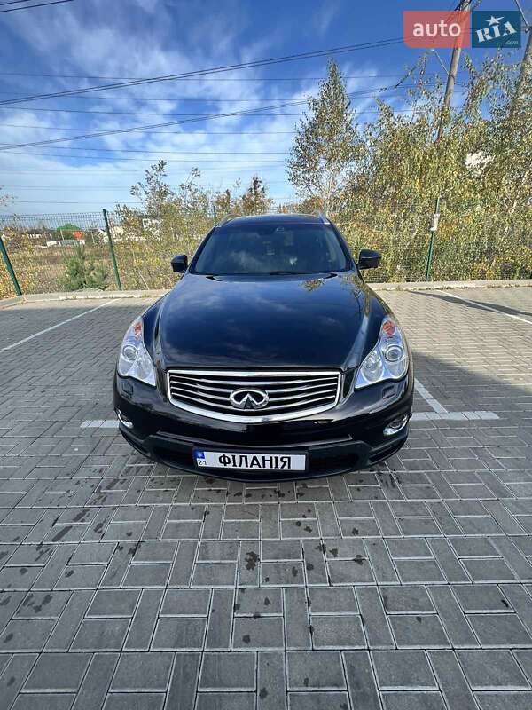 Позашляховик / Кросовер Infiniti EX 30 2011 в Києві