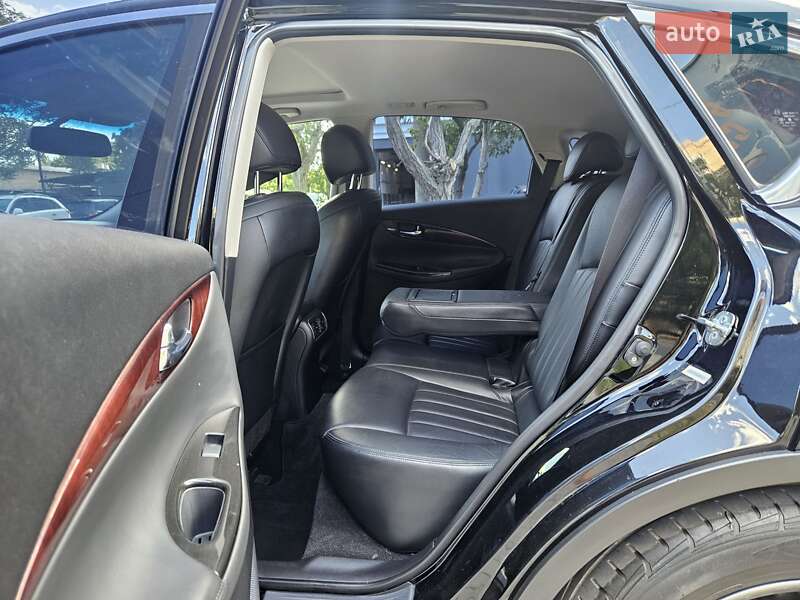 Позашляховик / Кросовер Infiniti EX 35 2007 в Одесі фото 23 Позашляховик / Кросовер Infiniti EX 35 2007 в Одесі