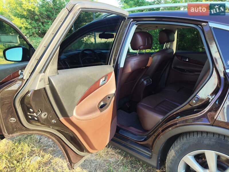 Внедорожник / Кроссовер Infiniti EX 35 2008 в Лубнах фото 5 Внедорожник / Кроссовер Infiniti EX 35 2008 в Лубнах