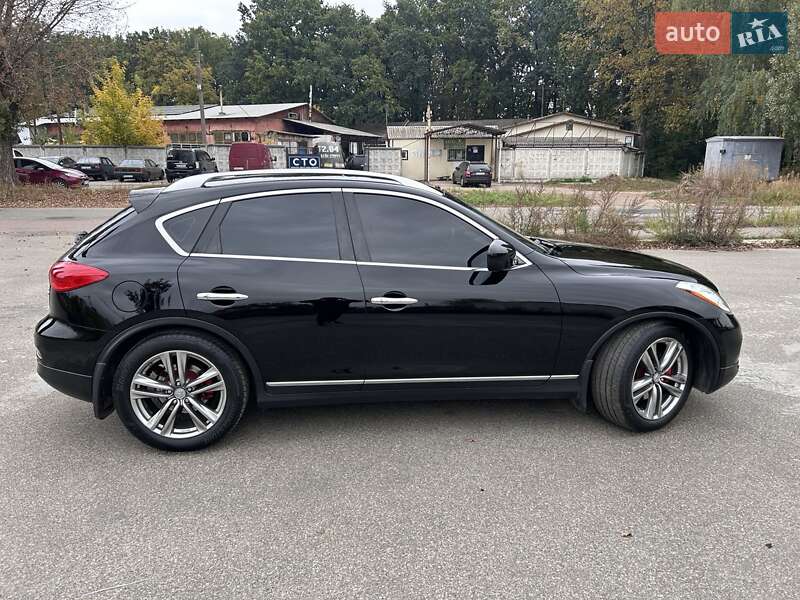 Внедорожник / Кроссовер Infiniti EX 35 2012 в Чернигове