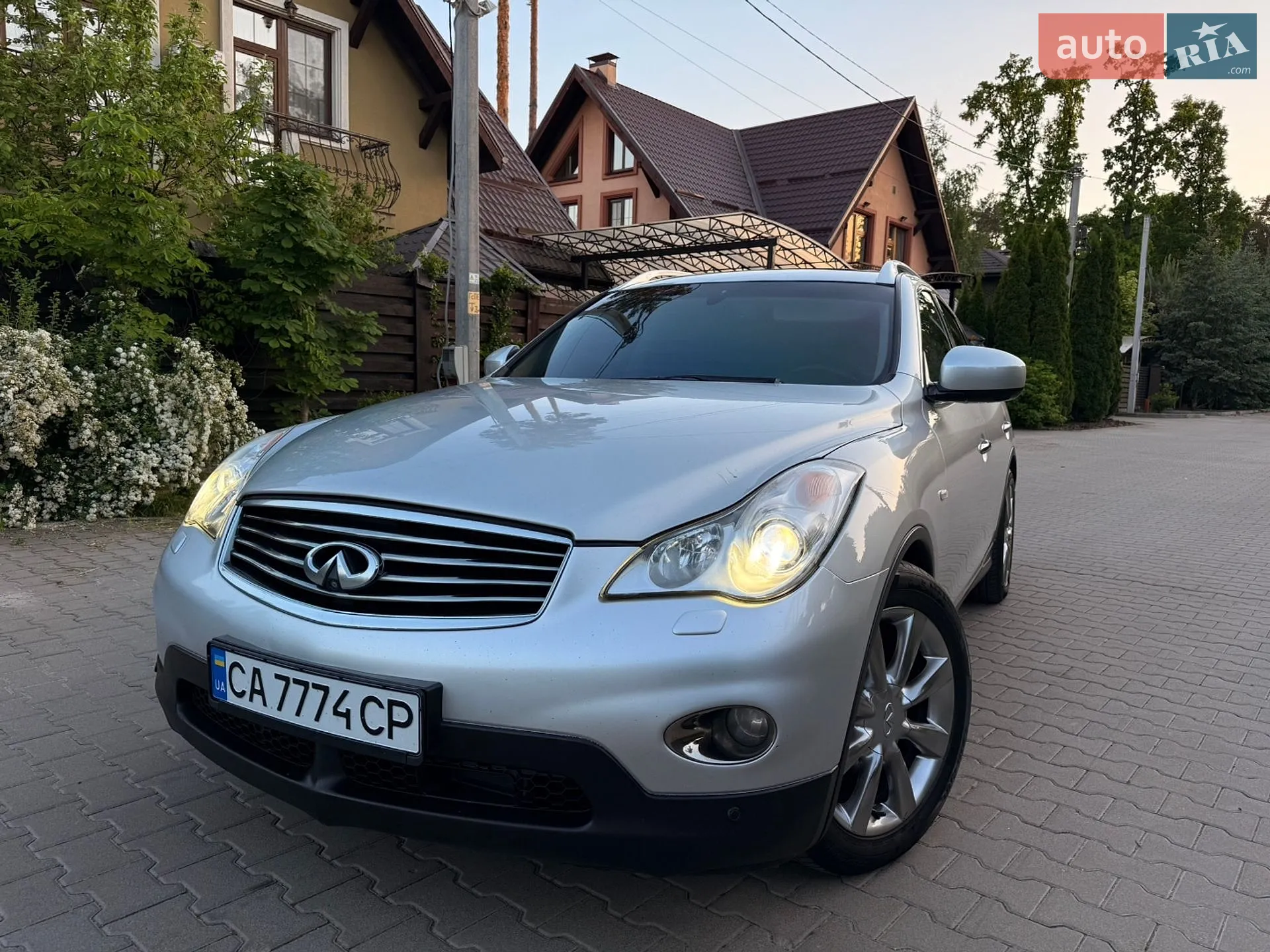 2010 Infiniti EX - мініатюра 6