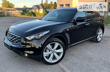 Внедорожник / Кроссовер Infiniti FX 30 2012 в Тернополе