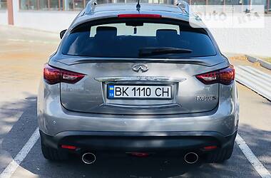 Внедорожник / Кроссовер Infiniti FX 30 2010 в Ровно