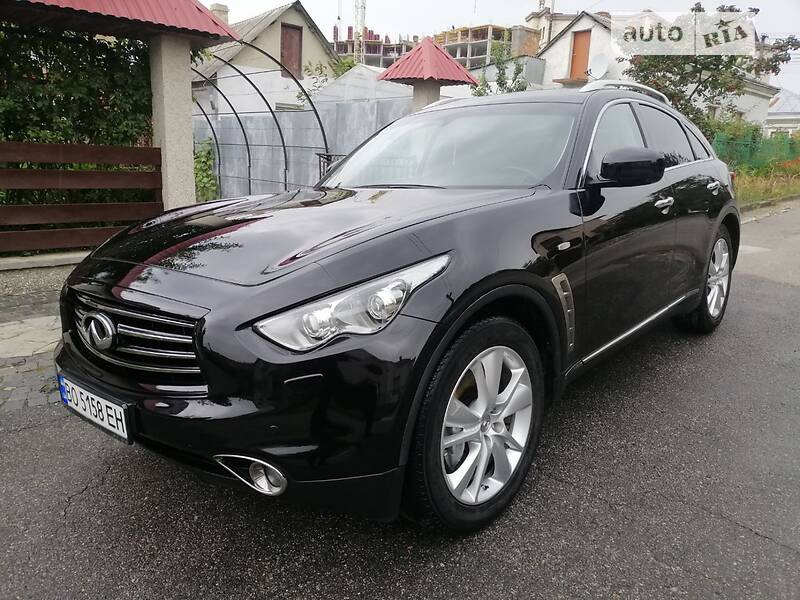 Внедорожник / Кроссовер Infiniti FX 30 2012 в Тернополе