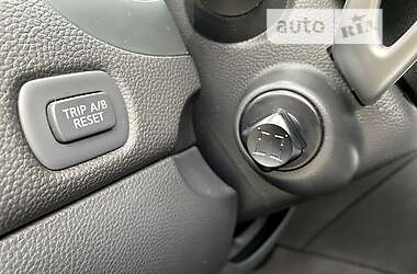Внедорожник / Кроссовер Infiniti FX 30 2011 в 