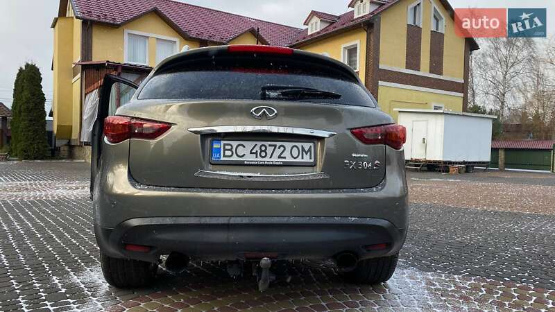 Внедорожник / Кроссовер Infiniti FX 30 2011 в Шептицькому