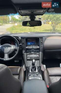 Позашляховик / Кросовер Infiniti FX 30 2011 в Харкові