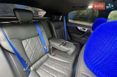 Внедорожник / Кроссовер Infiniti FX 30 2012 в 